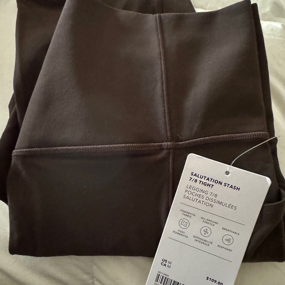 NWT: ATHLETA Salutation Stash 7/8 Tights Color: Truffle
